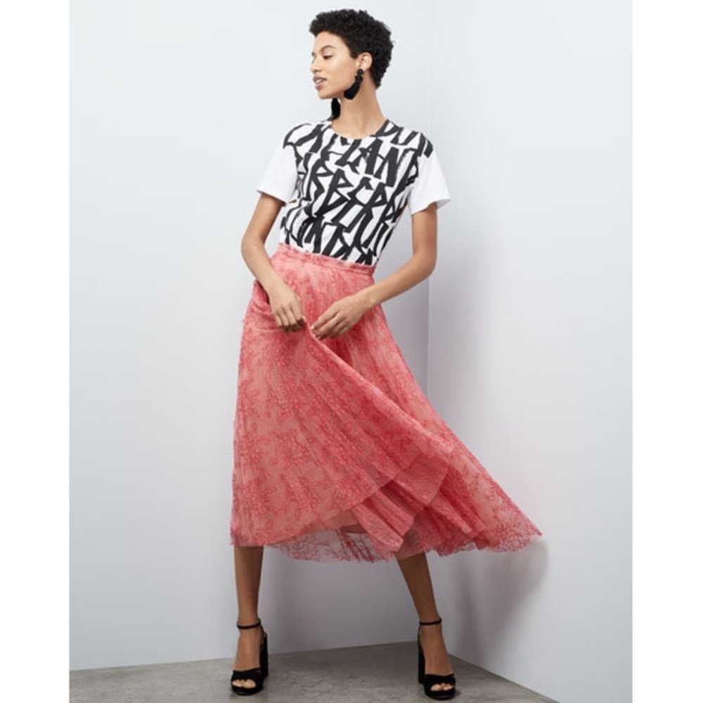 Burberry Wilton Pleated Lace Skirt